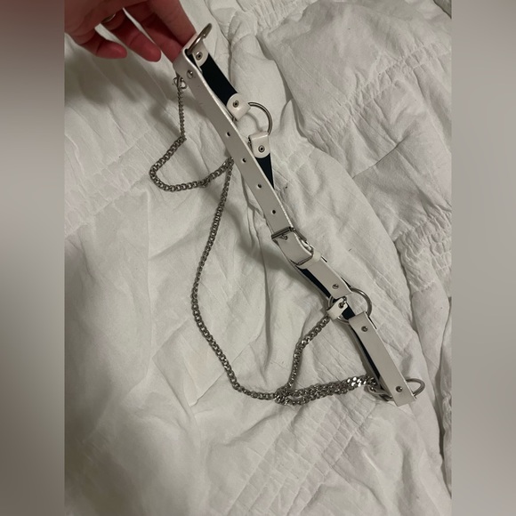 Hot Topic belt white silver chain size 32 bondage - Picture 2 of 14